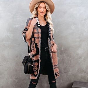 Vici LAZY BEAR POCKETED FUZZY KNIT COATIGAN - CAMEL Size Small